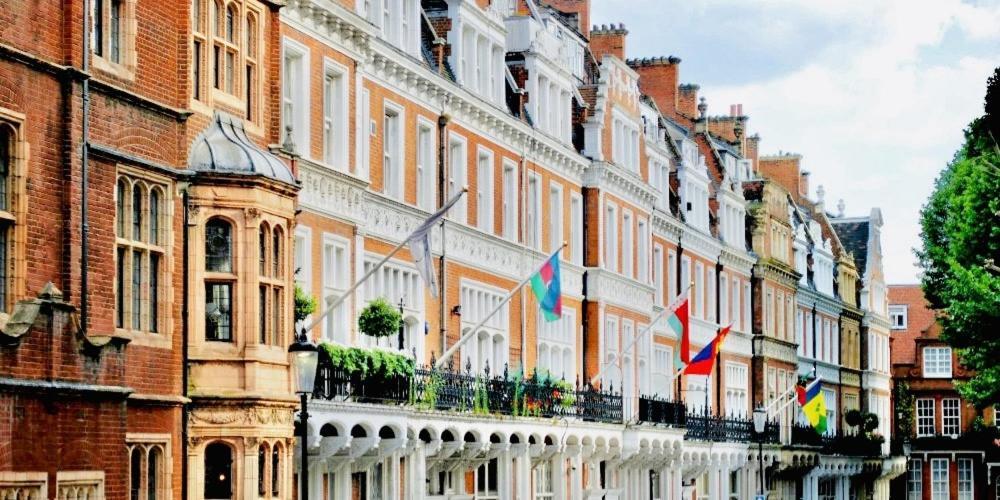 2 Bedroom Flat In Diplomatic Enclave In Kensington Londres Exterior foto